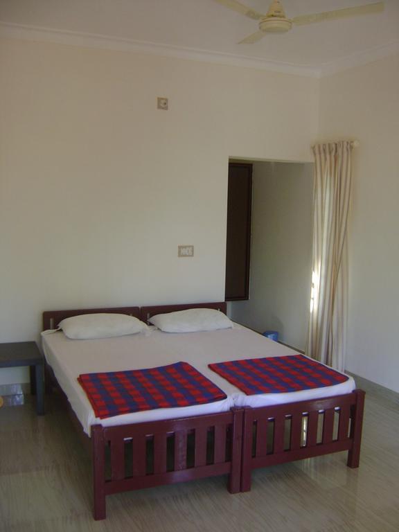 Hotel Ivory Coaste Kannur Esterno foto